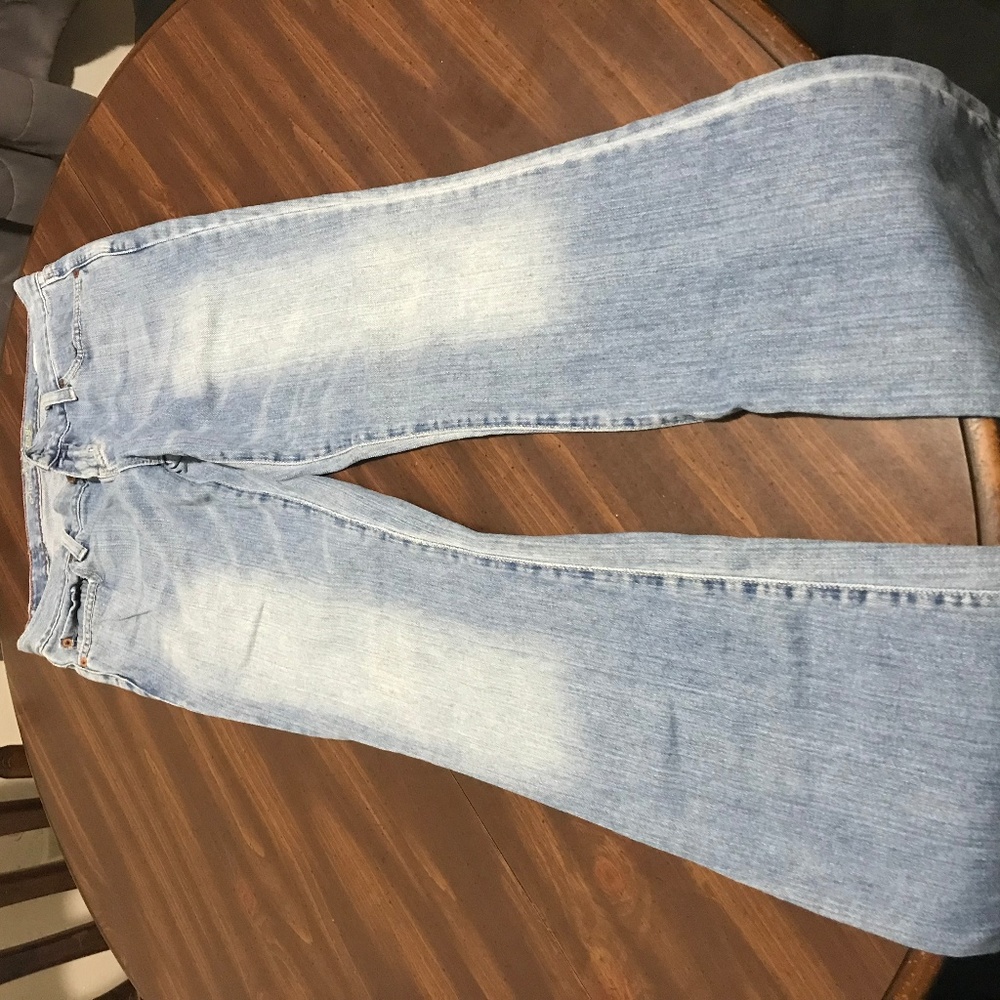 jeans